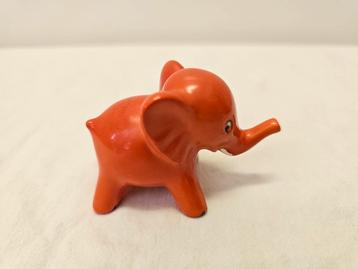 Goebel porselein olifant rood beschikbaar voor biedingen