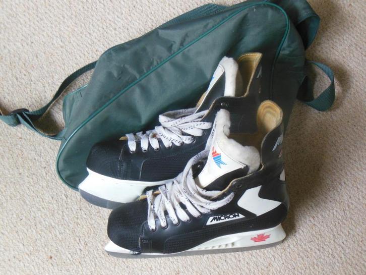 IJshockey schaatsen - Micron 650 - maat 270 (41/42) + tas, Sport en Fitness, IJshockey, Gebruikt, Schaatsen, Ophalen of Verzenden