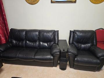 Salon cuir  2 fauteuille relax et 1x3places  beschikbaar voor biedingen