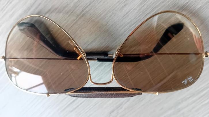 Ray-ban zonnebril te koop, Handtassen en Accessoires, Zonnebrillen en Brillen | Dames, Zo goed als nieuw, Zonnebril, Ray-Ban, Ophalen