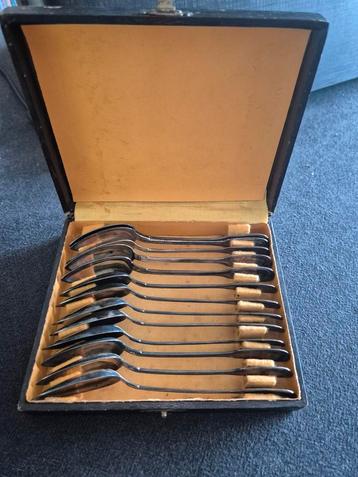 13 lepeltjes lepel zilver cuillère argent boog kruisboog beschikbaar voor biedingen