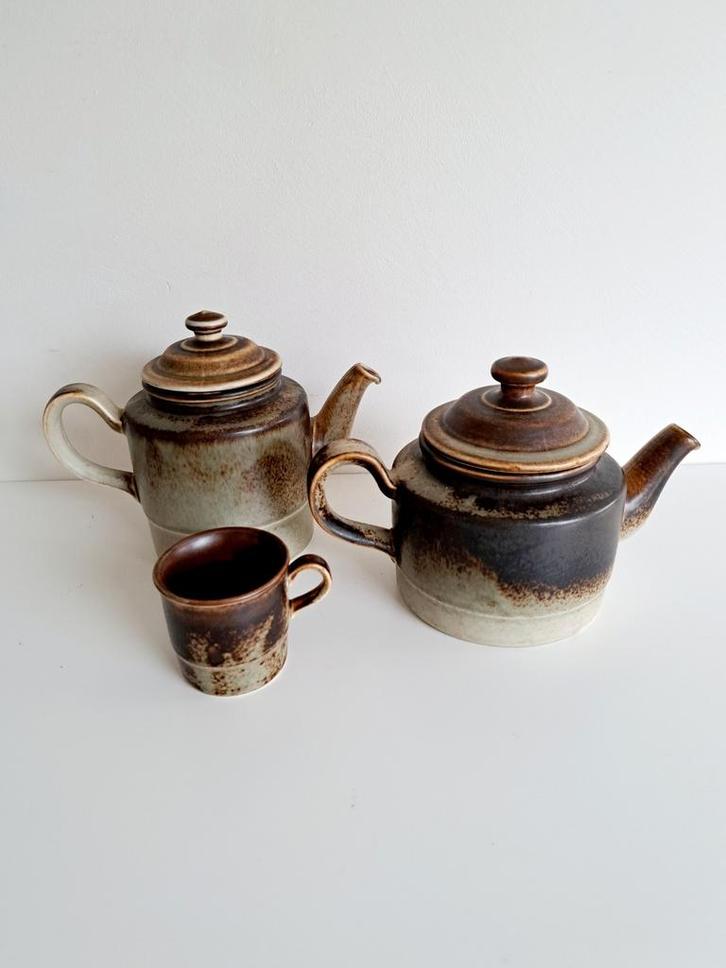 Vintage theepotten en tas van Noorse merk Porsgrund, Huis en Inrichting, Keuken | Servies, Zo goed als nieuw, Aardewerk, Ophalen of Verzenden