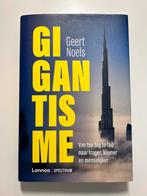 Gigantisme, Comme neuf, Envoi, Geert Noels, Économie et Marketing