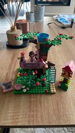 Lego friends boomhut + konijnenkooi + podium, Ophalen, Zo goed als nieuw