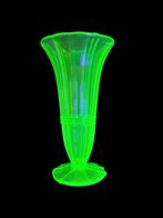 uranium of annagroen vaas, Antiek en Kunst, Ophalen of Verzenden