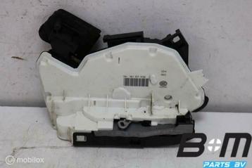 Portierslot rechtsvoor VW E - Golf 7 5K1837016E beschikbaar voor biedingen