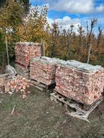 +- 4000 st oude klampsteen., Enlèvement, Comme neuf