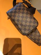 LOUIS VUITON  Crossbody GERONIMOS Heuptas, Ophalen, Zo goed als nieuw