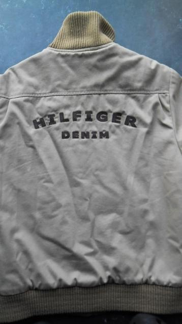 Tommy Hilfiger warme winterjas maat Small(nieuwprijs 359€) beschikbaar voor biedingen