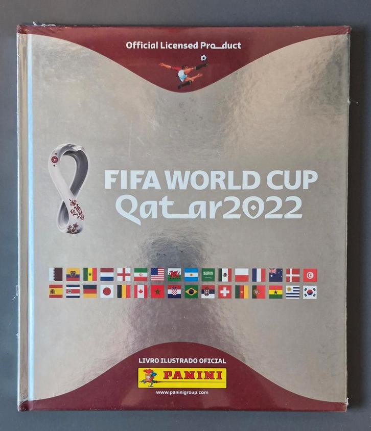 Couverture rigide argentée Panini Qatar 2022, Hobby & Loisirs créatifs, Autocollants & Images, Neuf, Plusieurs autocollants, Enlèvement ou Envoi