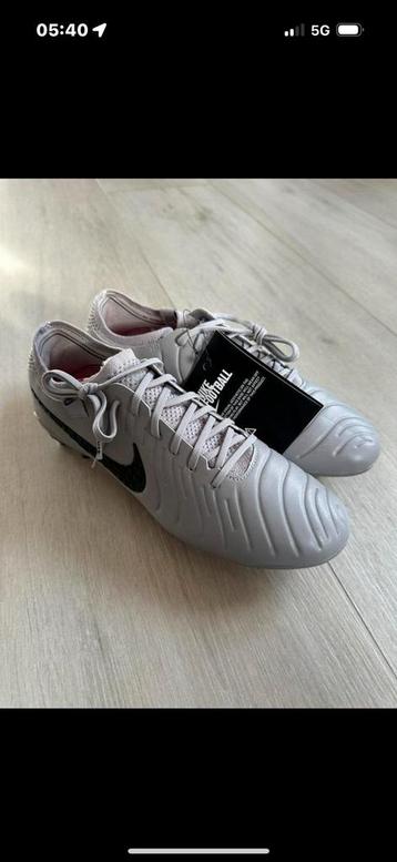 Nike Tiempo 10 Elite pro SG grey atmosphere  disponible aux enchères