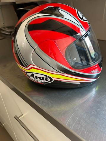 Arai retro L beschikbaar voor biedingen