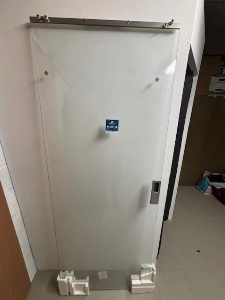 Porte en verre pour douche NOVELLINI, Doe-het-zelf en Bouw, Sanitair, Nieuw, Douche, Glas, Inox, Ophalen