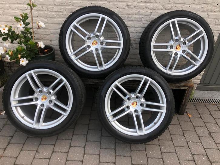 Originele porsche 19 inch velgen +winterbanden, Auto's, Porsche, Particulier, Ophalen