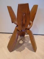 Bloempothouder hout snijwerk, Enlèvement ou Envoi