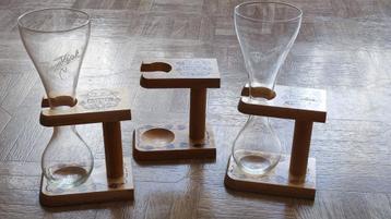 2 Pauwels Kwakglazen met  3 houders, samen voor mooie prijs. beschikbaar voor biedingen