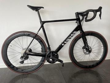 Canyon Ultimate CFR maat XL, DI2 12 Speed, Fietsen en Brommers, 28 inch, Carbon, Zo goed als nieuw, 57 tot 61 cm