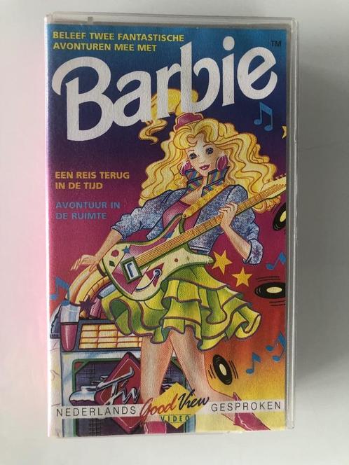 VHS Video Barbie Beleef twee fantastische avonturen., CD & DVD, VHS | Film, Utilisé, En néerlandais, Tous les âges, Enlèvement ou Envoi