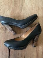 Essentiel maat 39 leder/croco, Pumps, Essentiel, Ophalen of Verzenden, Zo goed als nieuw