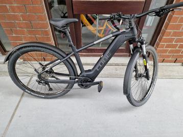 CUBE REACTION HYBRID VTT 29* NEUF  beschikbaar voor biedingen