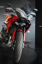 Yamaha tracer 900 en parfait état avec échappement Roads., Tourisme, Plus de 35 kW, 900 cm³, 3 cylindres