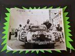 Ancienne photo GUNNAR PALM et ERIC CARLSSON/SAAB, Collections, Marques automobiles, Motos & Formules 1, Comme neuf, Enlèvement ou Envoi