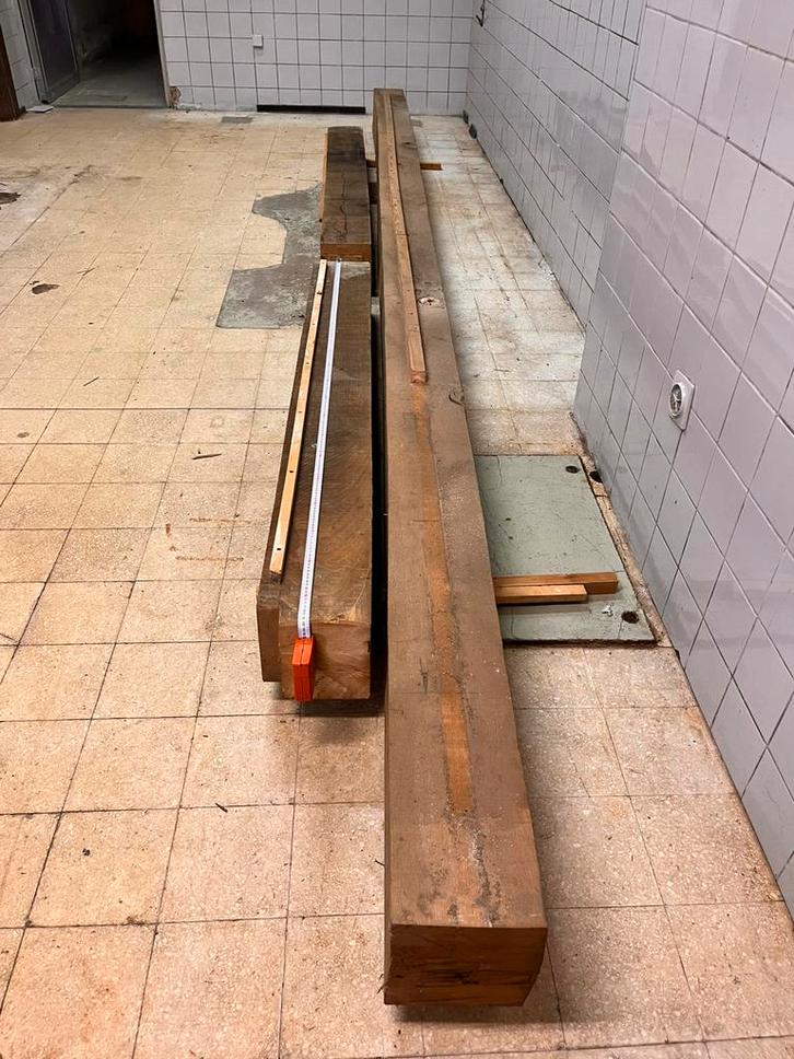 Eiken balken - 3 stuks, Jardin & Terrasse, Poteaux, Poutres & Planches, Comme neuf, Poutres, Enlèvement