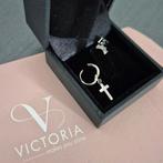 Set 2 oorbellen Victoria, Handtassen en Accessoires, Oorbellen, Ophalen of Verzenden, Nieuw