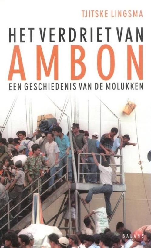 Te Koop Boek HET VERDRIET VAN AMBON Tjitske Lingsma, Boeken, Politiek en Maatschappij, Gelezen, Maatschappij en Samenleving, Ophalen of Verzenden
