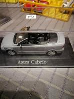 Opel Astra, Hobby & Loisirs créatifs, Voitures miniatures | 1:43, Comme neuf, MiniChamps, Enlèvement ou Envoi