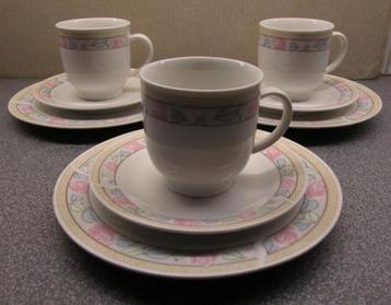 Klein koffieservies in keramiek (15 stuks) OPRUIM ! beschikbaar voor biedingen