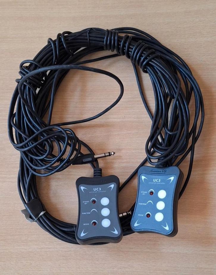 2x American Dj UC3 licht controller (= JB-Systems CA8, Muziek en Instrumenten, Licht en Laser, Nieuw, Licht, Ophalen