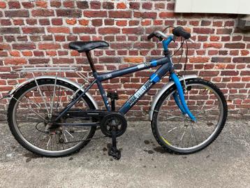 Jongensfiets beschikbaar voor biedingen