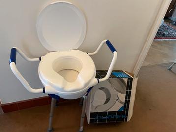 REHAUSSEUR de TOILETTE pour ADULTES - Marque CLIPPER, Divers, Matériel Infirmier, Enlèvement, Comme neuf