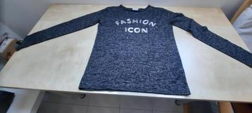 Zwart-grijs gespikkeld t-shirt lange mouwen.  beschikbaar voor biedingen