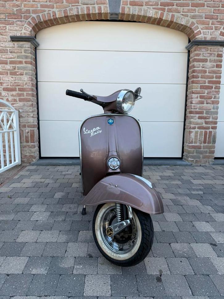 Vespa rally 180 1968, Fietsen en Brommers, Scooters | Vespa, Gebruikt, Ophalen