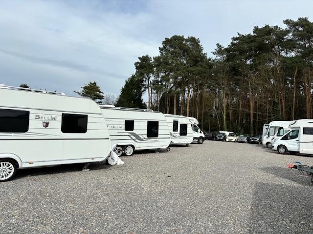Caravan Stalling, Caravanes & Camping, Caravanes, Particulier, Enlèvement