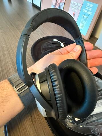 Bose qc15 quietcomfort - noise canceling, Ophalen of Verzenden, Gebruikt, Over oor (circumaural), Overige merken
