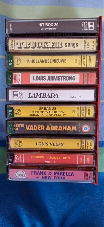 10 cassettebandjes beschikbaar voor biedingen