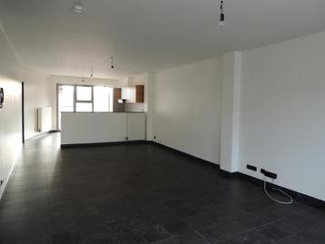 Modern instapklaar appartement in hartje Genk