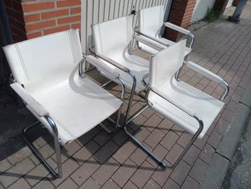 4 chaises modèle Marcel Breuer B34, fabriquées par Fasem
