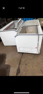 Groot freezer 2 stuck, Elektronische apparatuur, Vriezers en Diepvrieskisten, Zo goed als nieuw, Energieklasse A of zuiniger, Vrijstaand