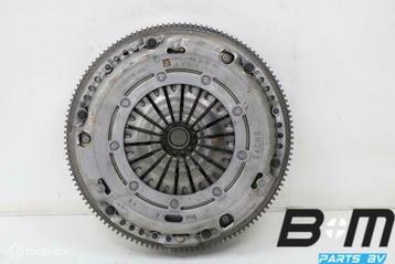 Massa vliegwiel met koppeling VW Golf 7 04E105266R beschikbaar voor biedingen