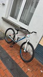 Cube 240 mtb dirt jumper, Ophalen, 24 inch of meer, Gebruikt, Stuur 360° draaibaar