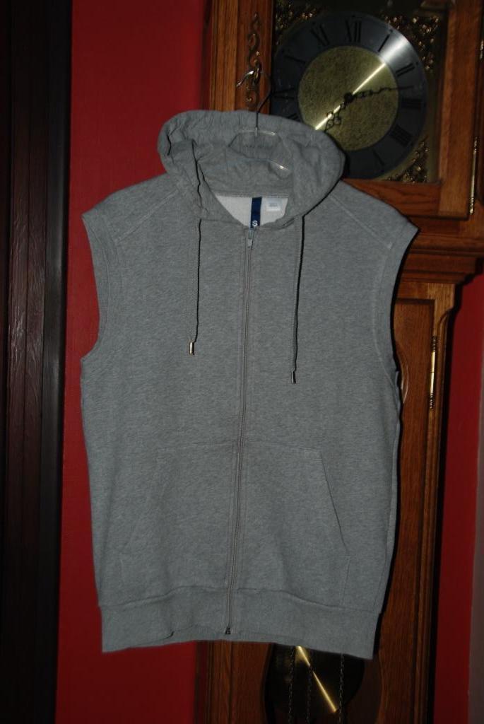Lichtgrijs sweatshirt met capuchon zonder mouwen „H&M”  S, Kleding | Heren, Truien en Vesten, Zo goed als nieuw, Maat 46 (S) of kleiner