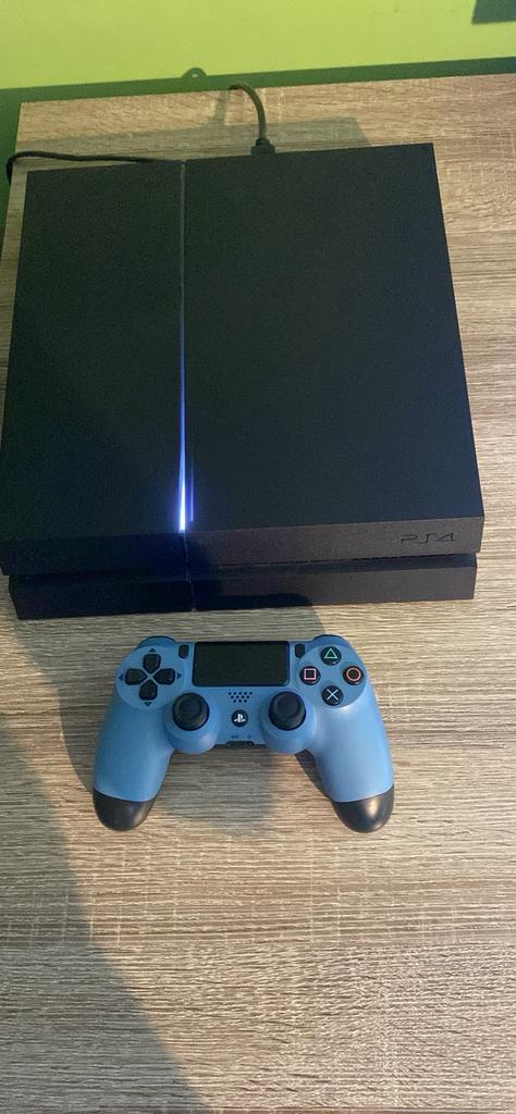PS4 500GB + 1 controller + F1 24, Games en Spelcomputers, Spelcomputers | Sony PlayStation 4, Zo goed als nieuw, Original, 500 GB