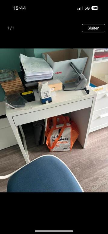 Bureau, Ophalen, Zo goed als nieuw, Bureau