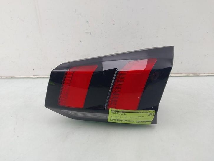 ACHTERLICHT RECHTS Peugeot 5008 II (M4 / MC / MJ / MR), Auto-onderdelen, Verlichting, Peugeot, Gebruikt