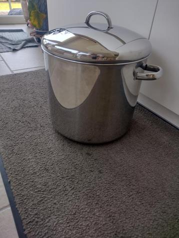 Kookpot 18 liter  beschikbaar voor biedingen