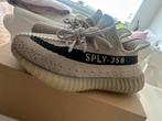 YEEZY BOOST 350 V2, Ophalen, Adidas, Zo goed als nieuw, Sneakers